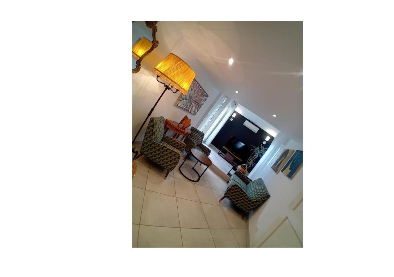 Appartement Superbe T3 En , Entree Sud De Bastia *