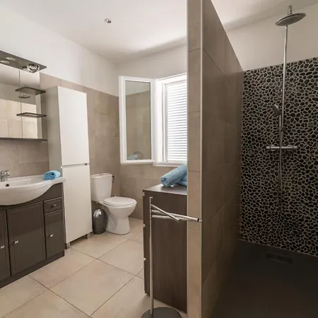 Superbe T3 En Villa , Entree Sud De Bastia Furiani Exterior foto
