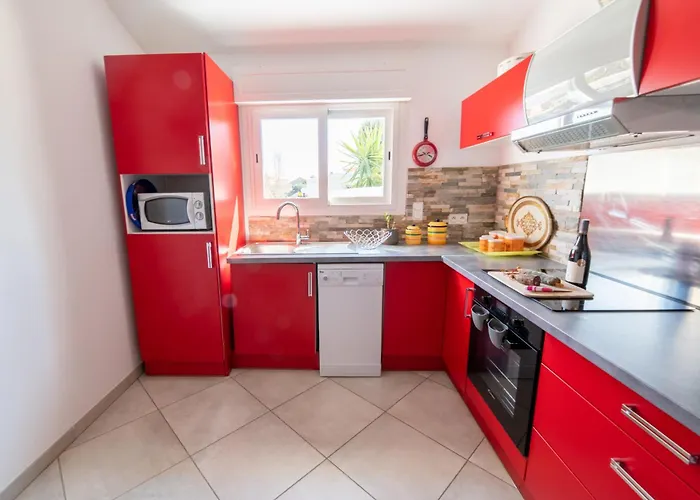Superbe T3 En Villa , Entree Sud De Bastia